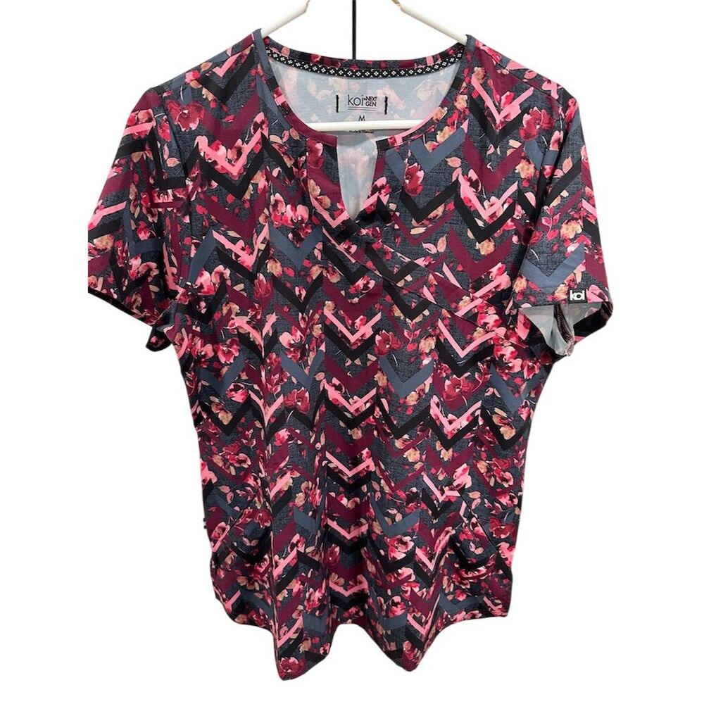 Koi Next Gen Women's Floral V-Neck Scrub Top Pink Multicolor Size M